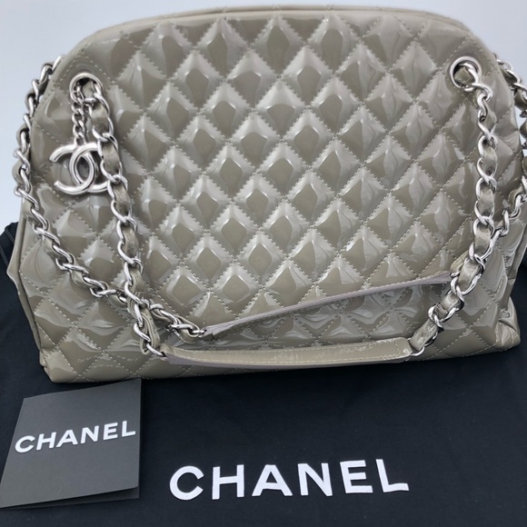 Chanel Mademoiselle Bowler Taupe Patent - Picture 6 of 7